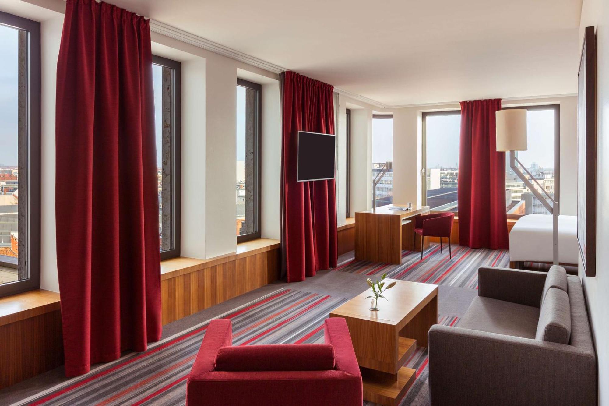 Dorint Kurfuerstendamm Berlin Exterior photo Suite
