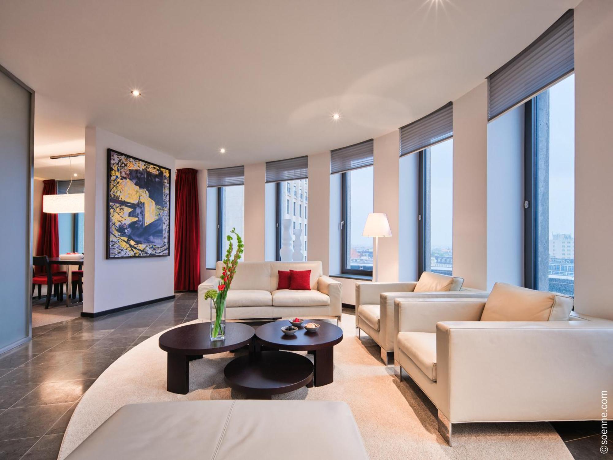 Dorint Kurfuerstendamm Berlin Exterior photo A living room in a suite at the Mandarin Oriental, Munich